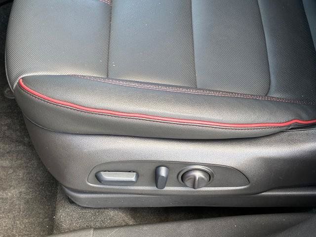 Used 2024 Chevrolet TrailBlazer RS w/ Driver Confidence Package FWD image 15