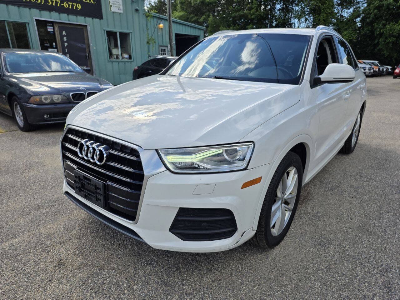 Used 2017 Audi Q3 2.0T Premium FWD image 4