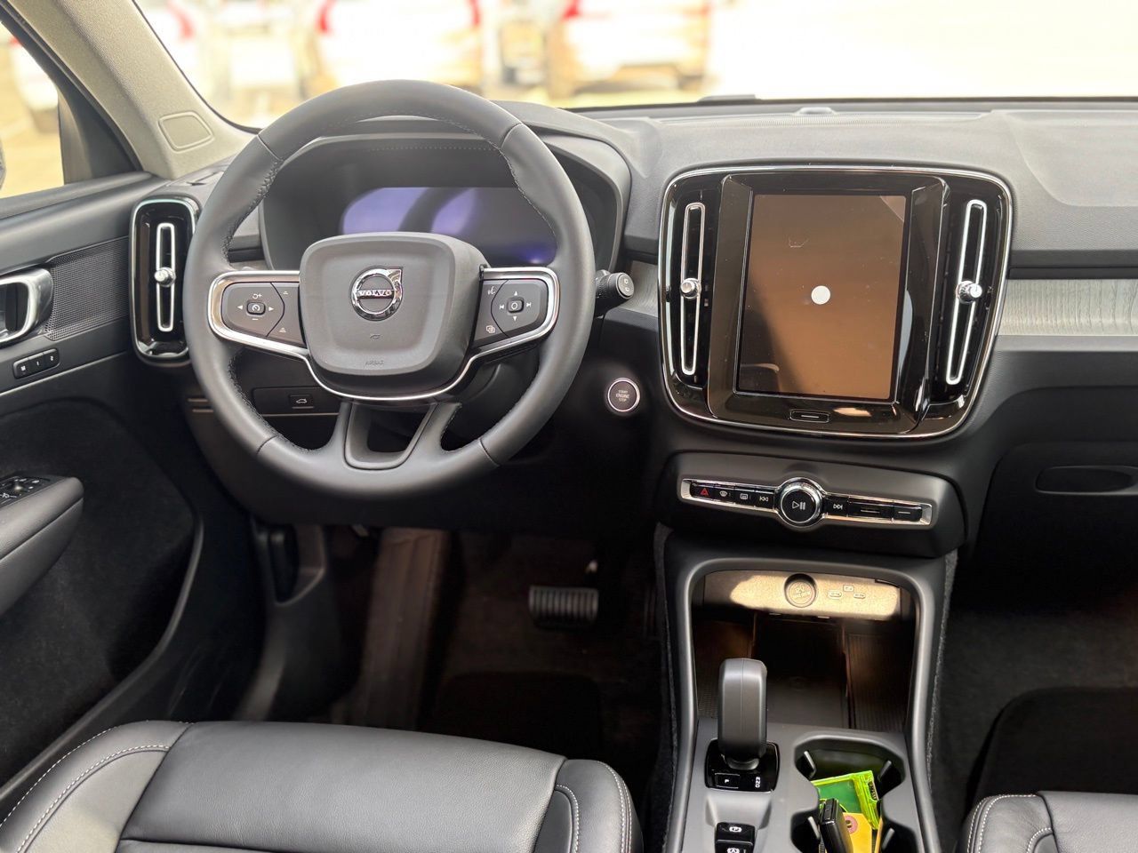 New 2026 Volvo XC40 B5 Core w/ Protection Package Premier AWD/4WD image 10