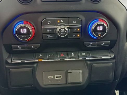 Used 2020 Chevrolet Silverado 1500 RST w/ All-Star Edition image 18