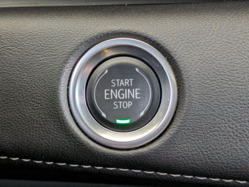 Used 2024 Cadillac Escalade Sport w/ LPO, ONYX Package image 25