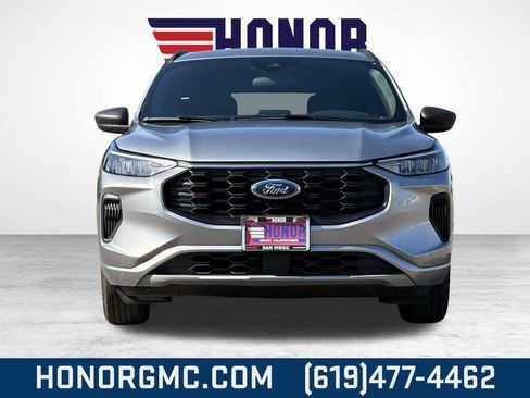 Used 2024 Ford Escape ST-Line image 8