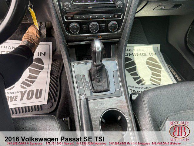 Used 2016 Volkswagen Passat 1.8T SE FWD image 19