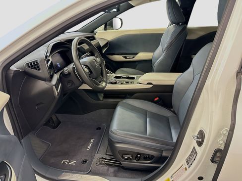 Used 2023 Lexus RZ 450e Premium w/ Technology Package AWD/4WD image 13