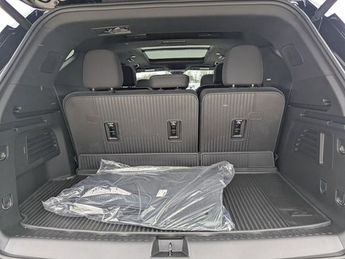 New 2026 Chevrolet Traverse LT image 16