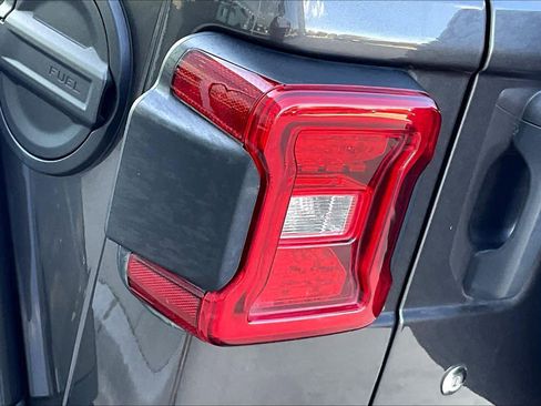 Used 2020 Jeep Wrangler Unlimited Rubicon image 24