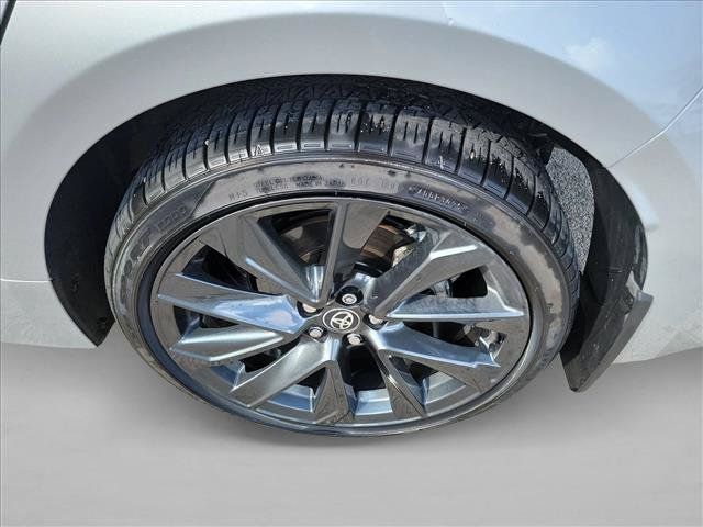 Used 2026 Toyota Corolla SE FWD image 10