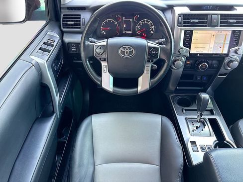 Certified 2024 Toyota 4Runner SR5 Premium w/ SR5 Premium Package AWD/4WD image 10