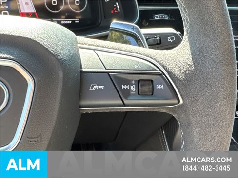 Used 2025 Audi RS Q8 performance image 32