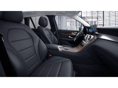 Certified 2020 Mercedes-Benz GLC 300 4MATIC image 4