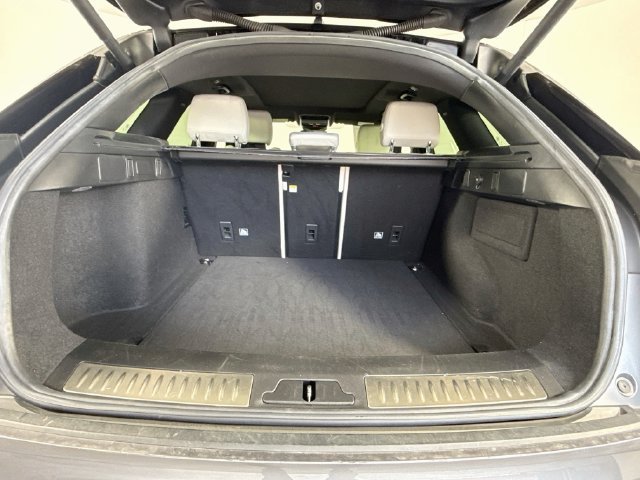 Used 2019 Land Rover Range Rover Velar S AWD/4WD image 28