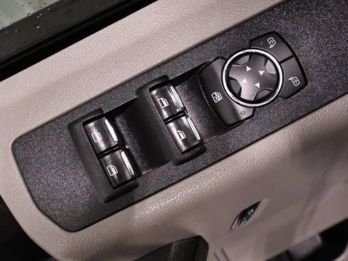 Used 2021 Ford F250 XL w/ STX Appearance Package AWD/4WD image 11