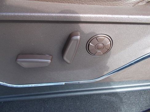 Used 2025 Ford F350 King Ranch w/ Chrome Package image 28