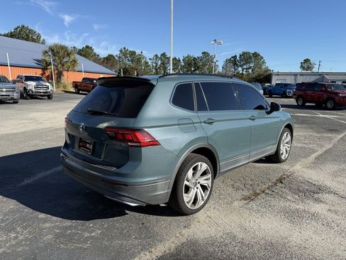 Used 2019 Volkswagen Tiguan SE image 3
