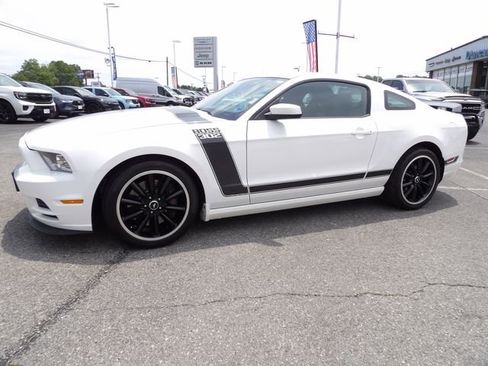 Used 2013 Ford Mustang Boss 302 w/ Boss 302 Accessory Pkg RWD image 1