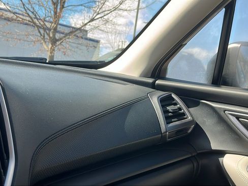 Certified 2023 Subaru Forester image 19