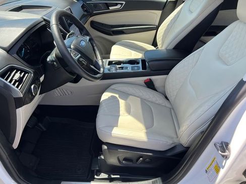 Used 2024 Ford Edge Titanium AWD/4WD image 22