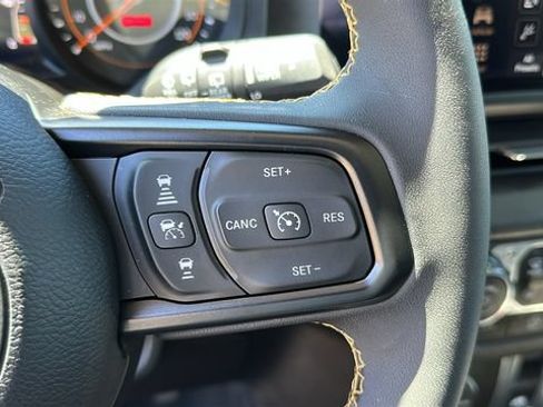 Used 2024 Jeep Wrangler Sport AWD/4WD image 12