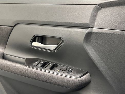 New 2026 Nissan Kicks SV w/ SV Premium Package image 18