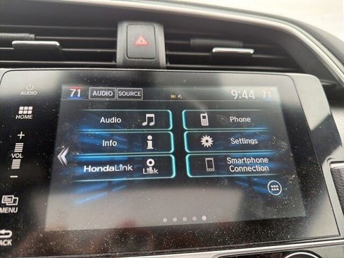 Used 2017 Honda Civic EX-L image 12