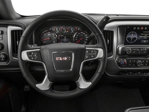Used 2018 GMC Sierra 1500 SLE w/ SLE Value Package AWD/4WD image 4