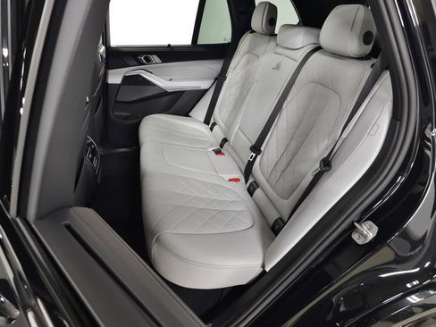 Used 2025 BMW X5 xDrive50e w/ Executive Package AWD/4WD image 41