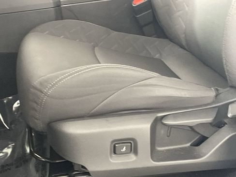 Used 2025 Toyota Tacoma SR5 image 17