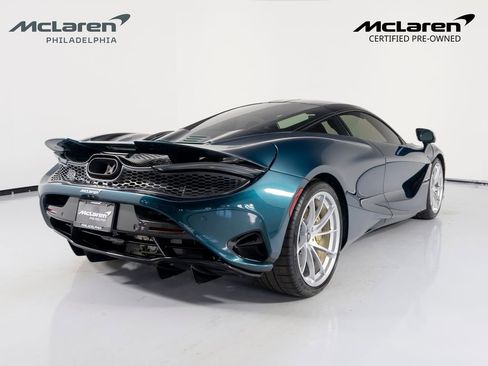 Used 2025 McLaren 750S RWD image 5