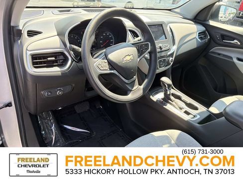 Used 2022 Chevrolet Equinox LS w/ Driver Confidence II Package FWD image 24
