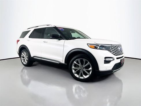 Used 2023 Ford Explorer Platinum w/ Technology Package RWD image 1