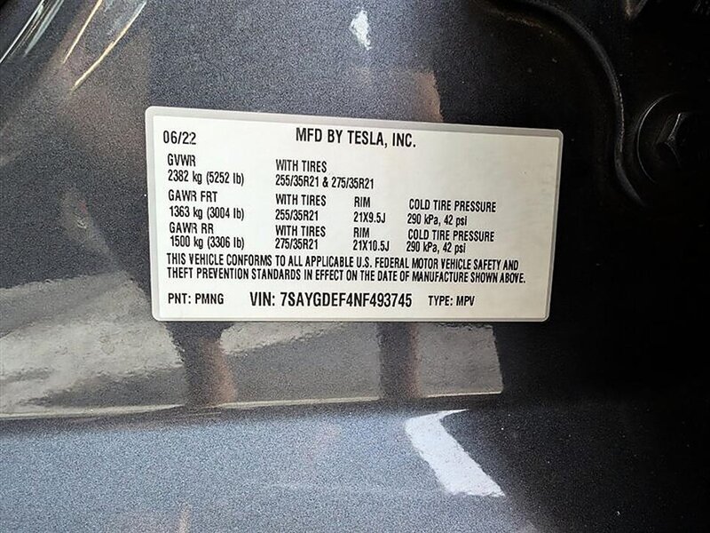 Used 2022 Tesla Model Y Performance AWD/4WD image 32