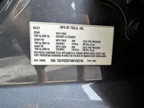 Used 2022 Tesla Model Y Performance AWD/4WD image 32