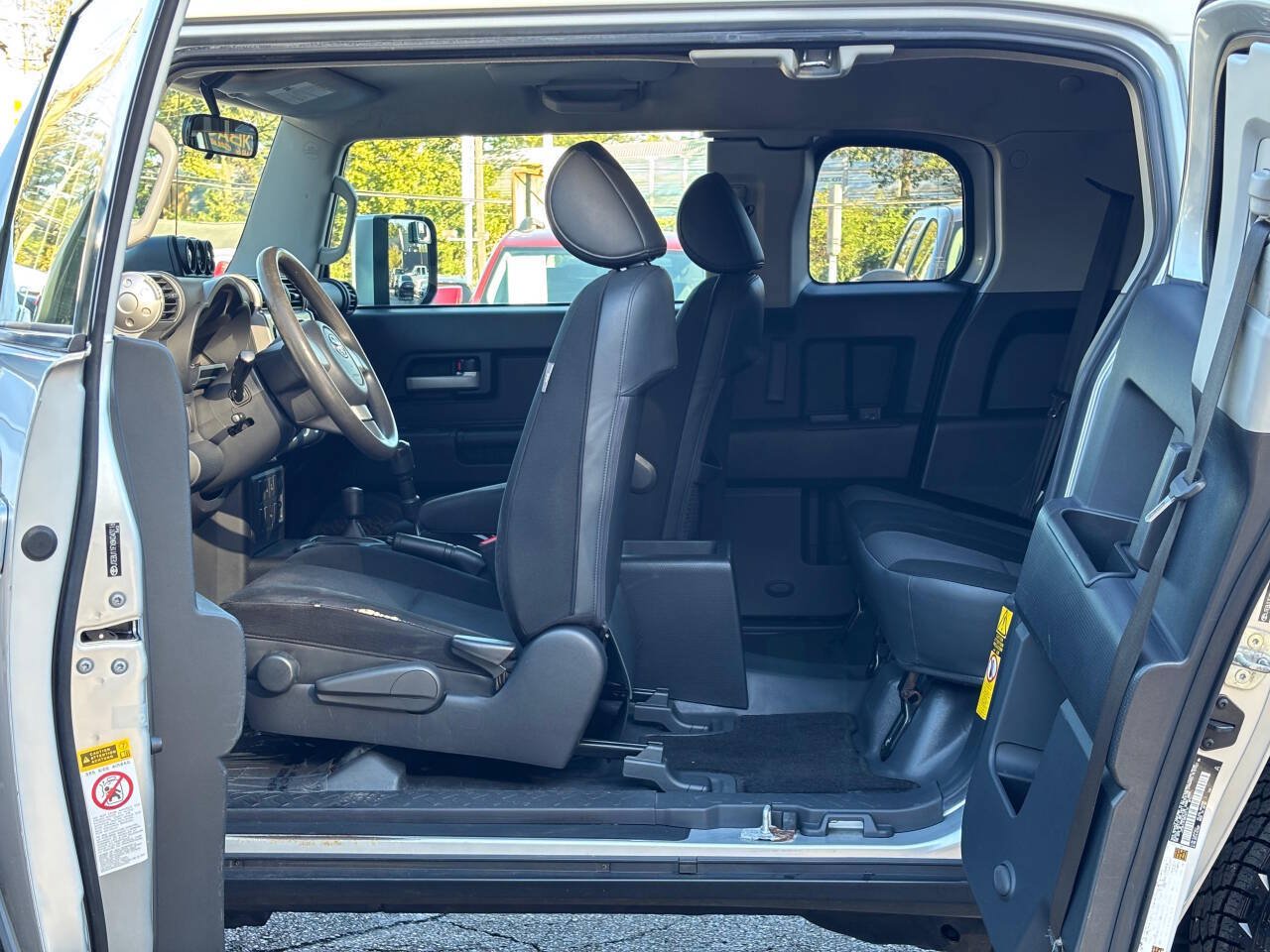 Used 2008 Toyota FJ Cruiser 4WD w/ Convenience Pkg image 11