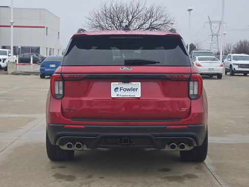 Used 2025 Ford Explorer ST w/ Sun And Sound Package image 6