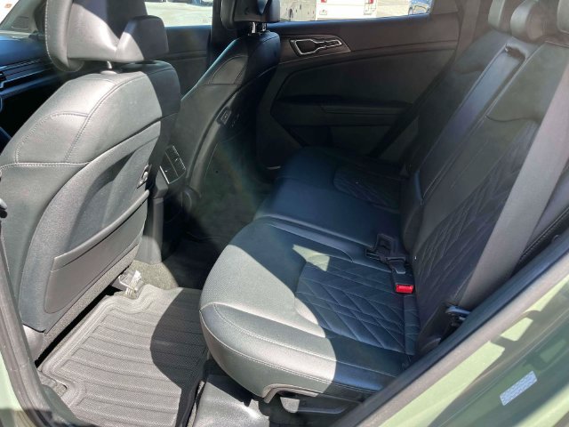 Used 2023 Kia Sportage X-Line w/ X-Line Premium Package AWD/4WD image 18