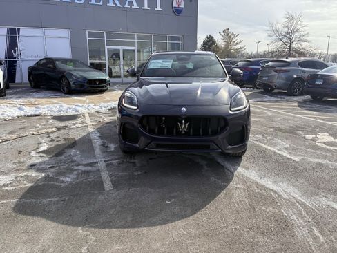 New 2026 Maserati Grecale Modena image 3