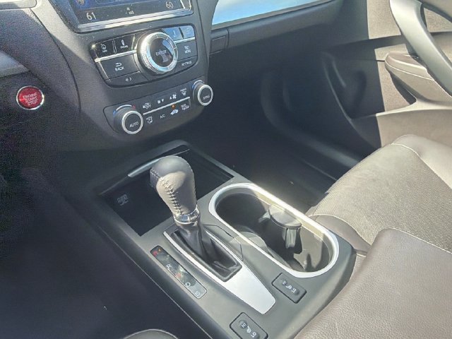 Used 2017 Acura RDX w/ Technology Package AWD/4WD image 21
