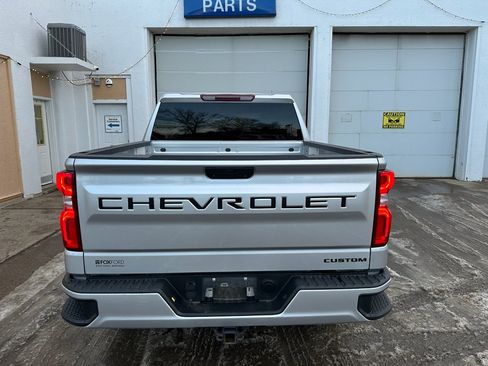Used 2021 Chevrolet Silverado 1500 Custom w/ LPO, Blackout Package image 3