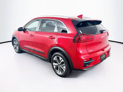 Used 2022 Kia Niro EX image 5
