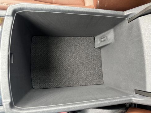 Used 2023 Volkswagen Atlas SE w/ Panoramic Sunroof Package image 32