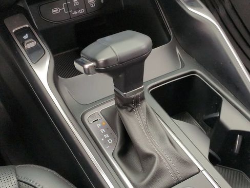 Certified 2025 Kia Sorento EX w/ Panoramic Sunroof Package FWD image 16