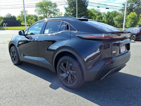 New 2026 Toyota C-HR AWD/4WD image 7