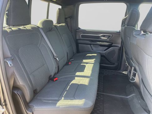 Used 2023 RAM 1500 Big Horn AWD/4WD image 14