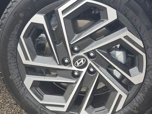 New 2026 Hyundai Tucson Limited image 11