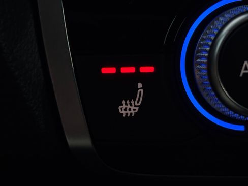 Used 2022 Audi Q3 2.0T Premium Plus w/ Premium Plus Package image 6