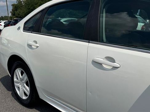 Used 2009 Chevrolet Impala LS FWD image 19