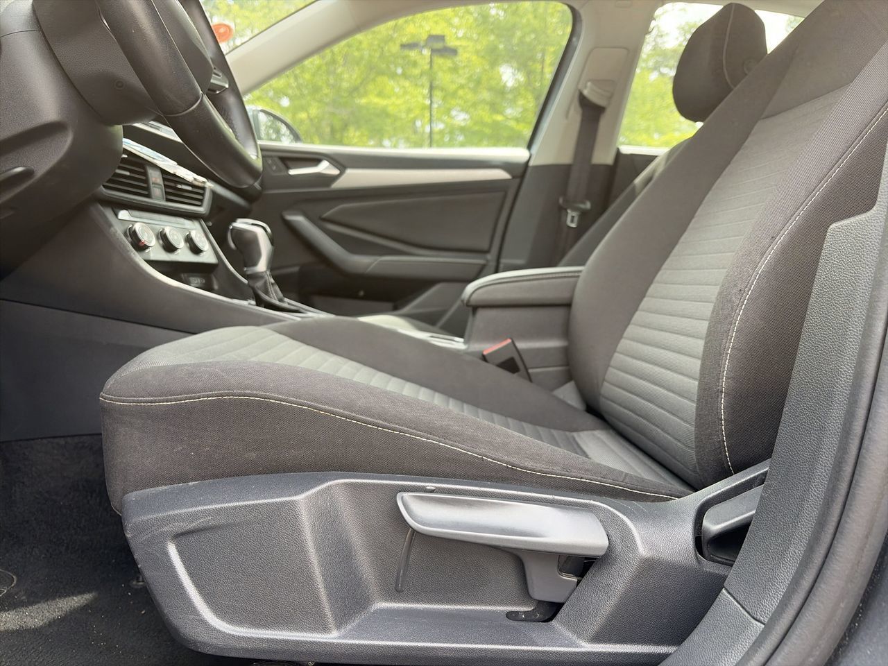 Used 2024 Volkswagen Jetta S FWD image 18