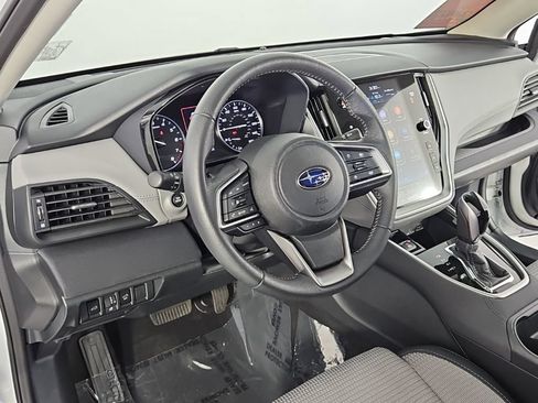 Certified 2025 Subaru Outback Premium AWD/4WD image 31