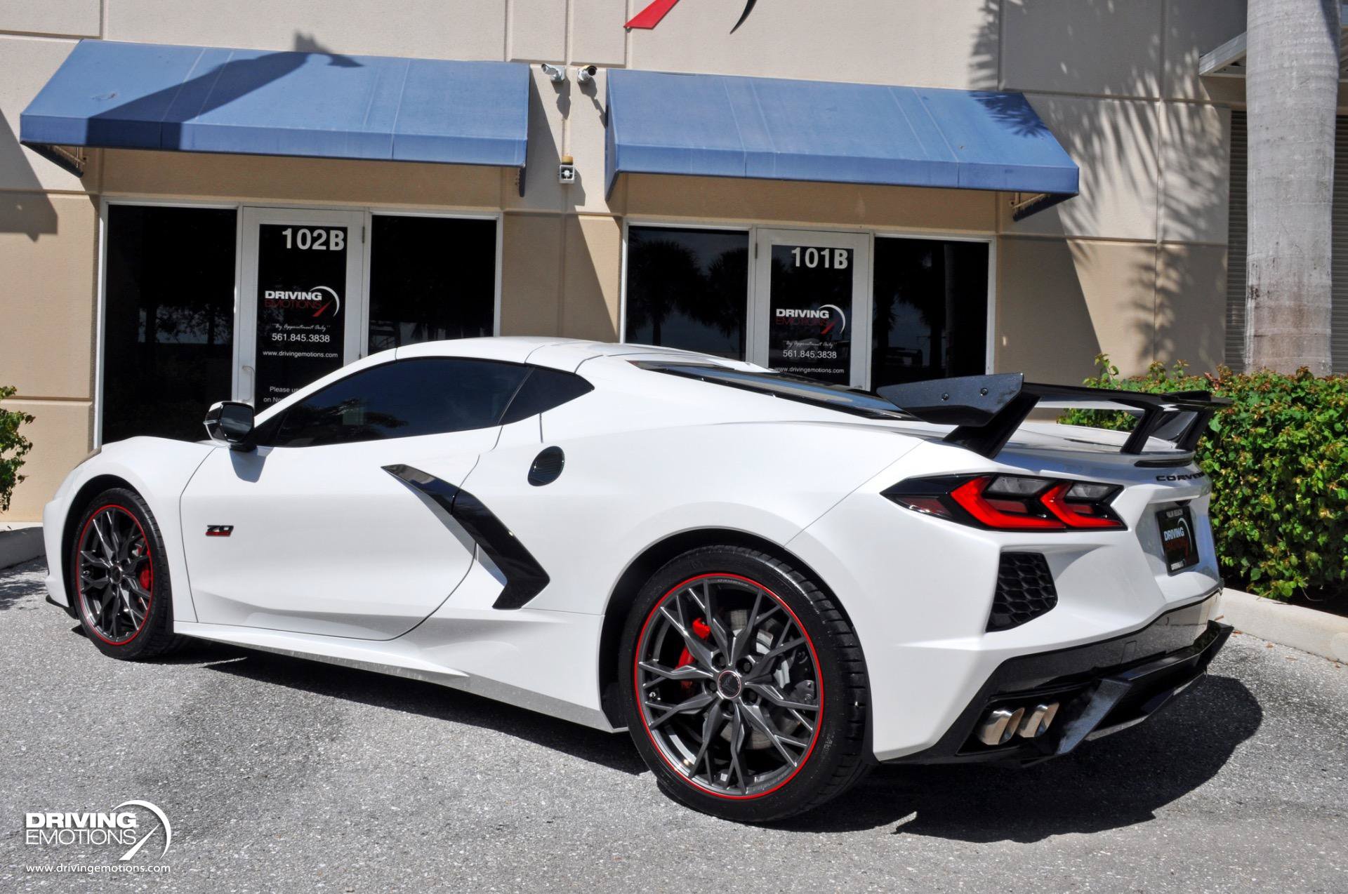 Used 2023 Chevrolet Corvette Stingray Premium Cpe w/ Z51 Performance Package RWD image 36
