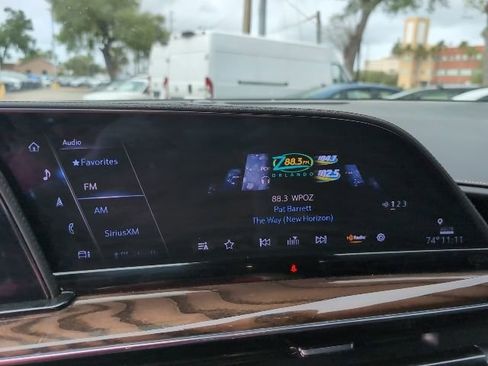 Used 2022 Cadillac Escalade ESV Sport Platinum image 14